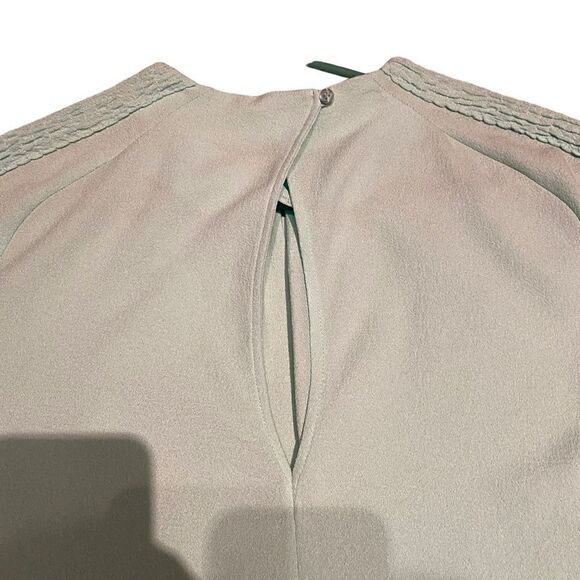 EUC Zara Top in Blue with Ruffles on Shoulders and Chain at Neck - Picture 6 of 7